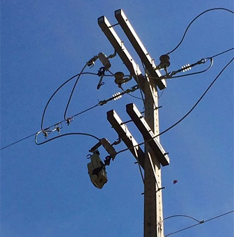 TripSaver II recloser installation  at Energisa Minas Gerais.